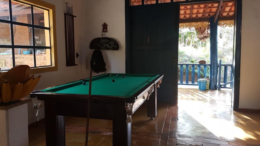 Pousada Rancho Flores คาเอเต้ ภายนอก รูปภาพ