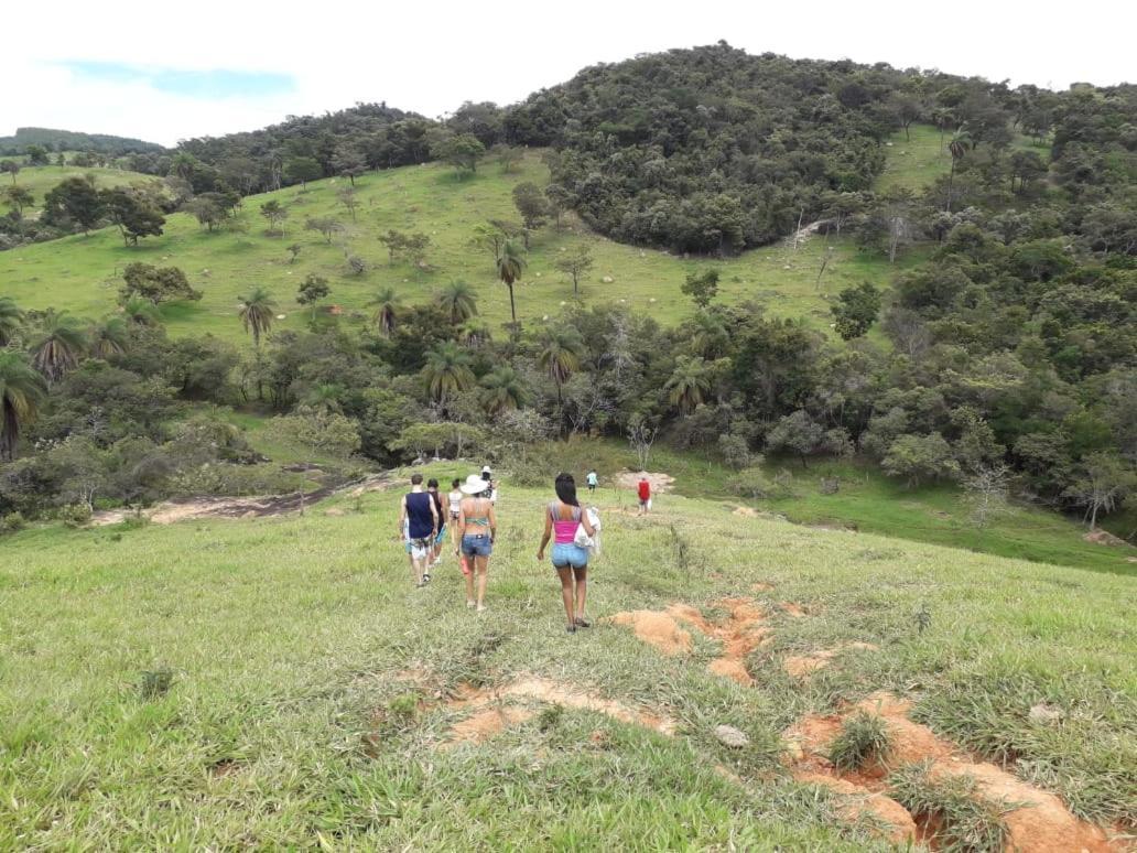 Pousada Rancho Flores คาเอเต้ ภายนอก รูปภาพ